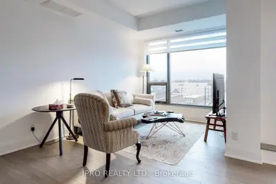280 Howland Avenue 516, Toronto C02, ON M5R 0C3