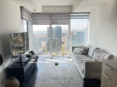 19 Western Battery Road 3215, Toronto C01, ON M6K 3S4