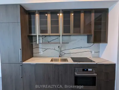 15 Holmes Avenue 1703, Toronto C14, ON M2N 4L8