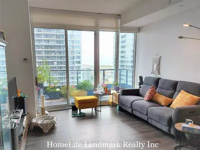 70 Queens Wharf Road 2212, Toronto C01, ON M5V 0J2