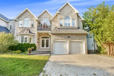 152 Churchill Avenue, Toronto C07, ON M2N 1Z4