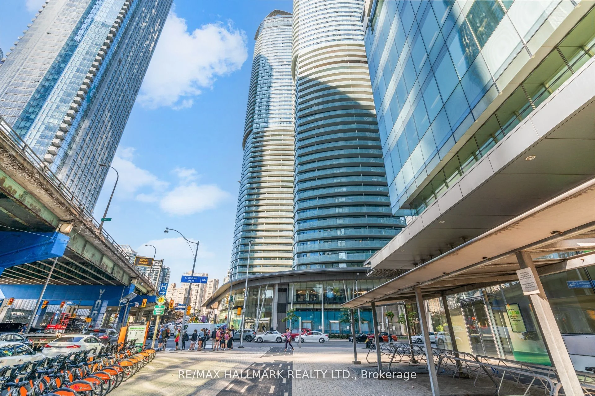 12 York Street 1408, Toronto C01, On M5j 2z2