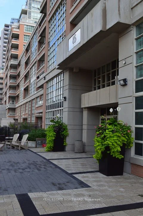 85 East Liberty Street 629, Toronto C01, On M6k 3r4