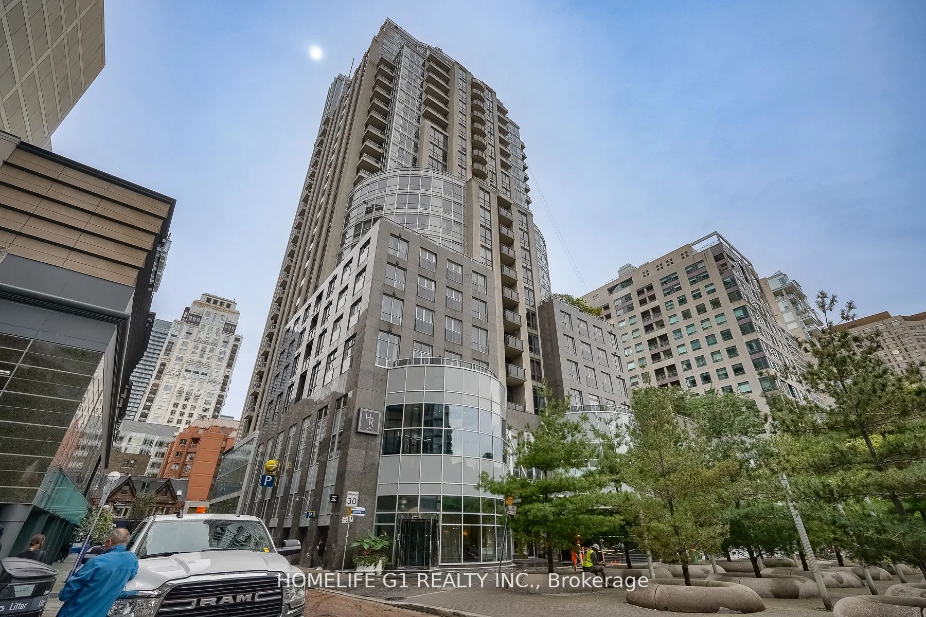 10 Bellair Street 405, Toronto C02, On M5r 3r1