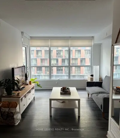 80 Queens Wharf Road 501, Toronto C01, On M5v 0j3
