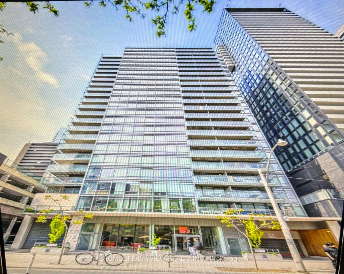 22 Wellesley Street E 2001, Toronto C08, ON M4Y 1G3