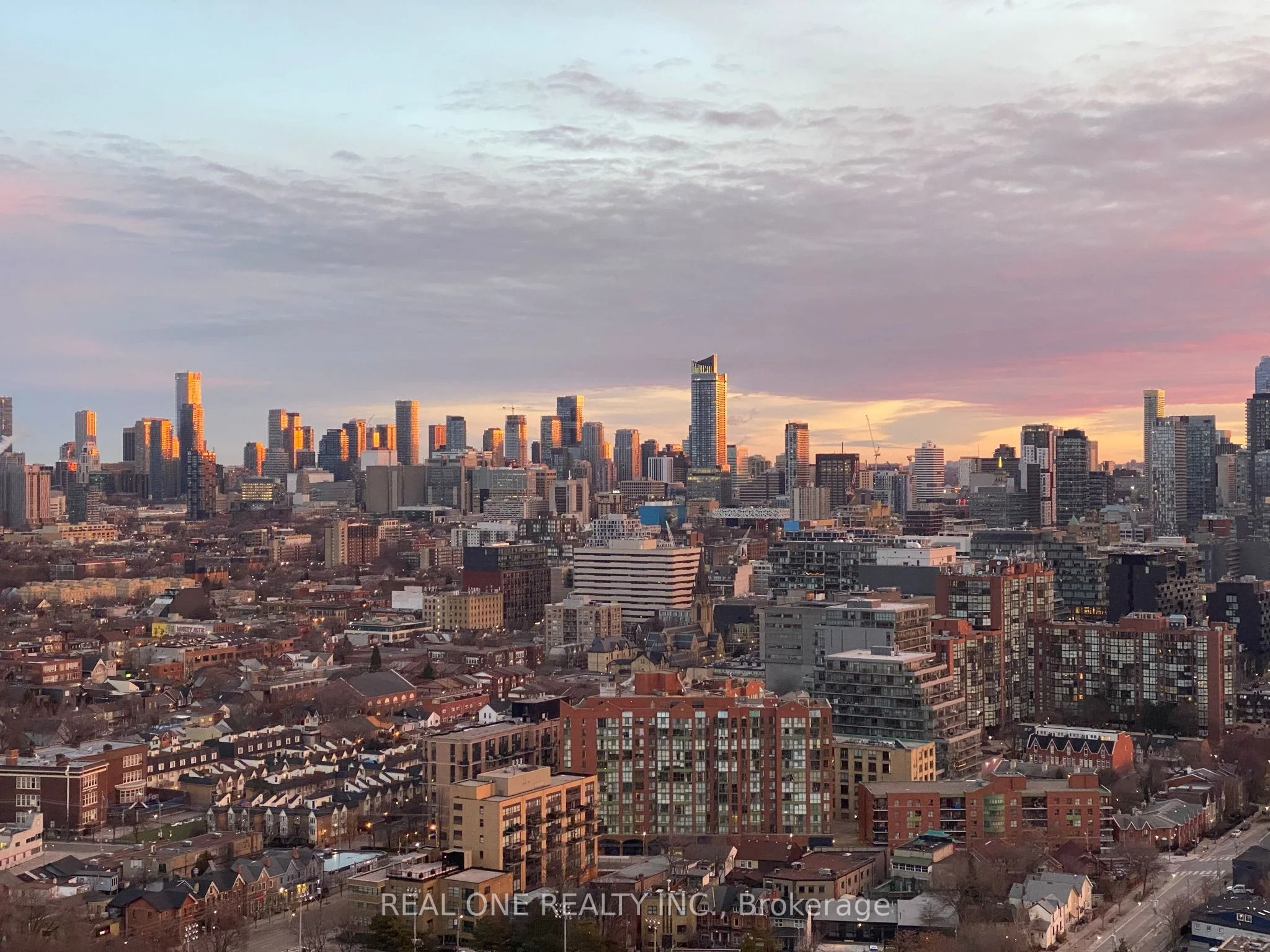 19 Western Battery Road Ph20, Toronto C01, ON M6K 0E3