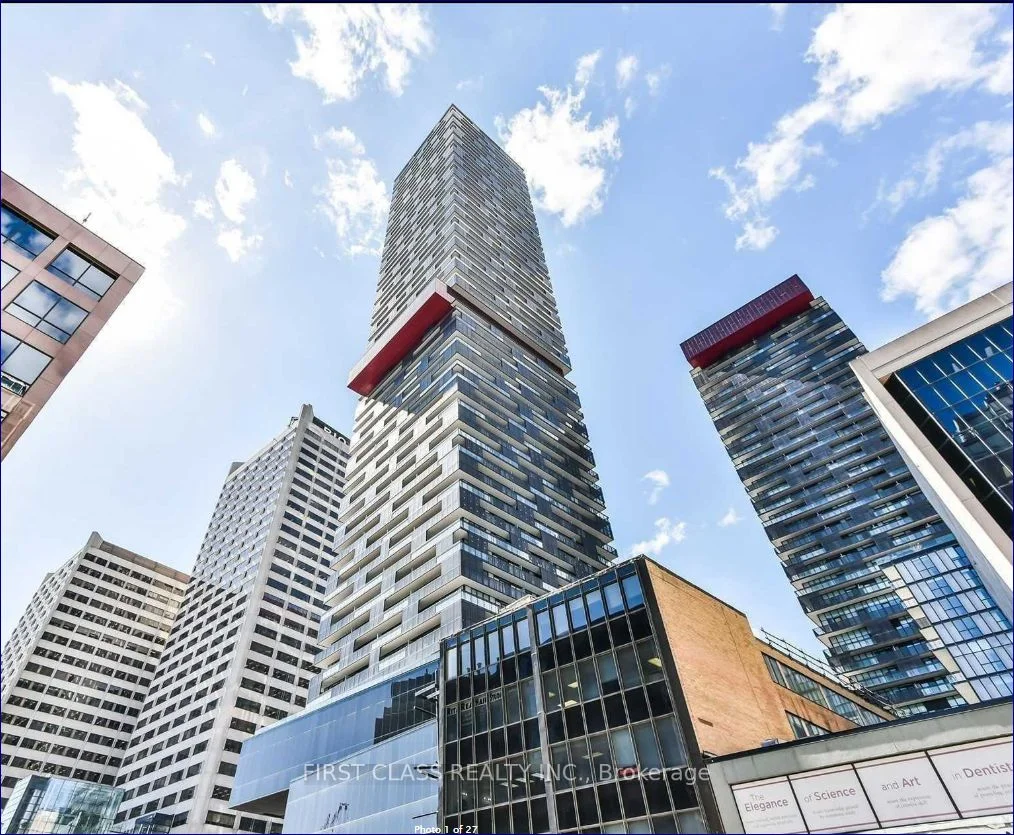 8 Eglinton Avenue E #2102, Toronto C10, ON M4P 0C1