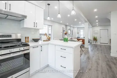 179 Oakwood Avenue Onebed, Toronto C03, On M6e 2v1