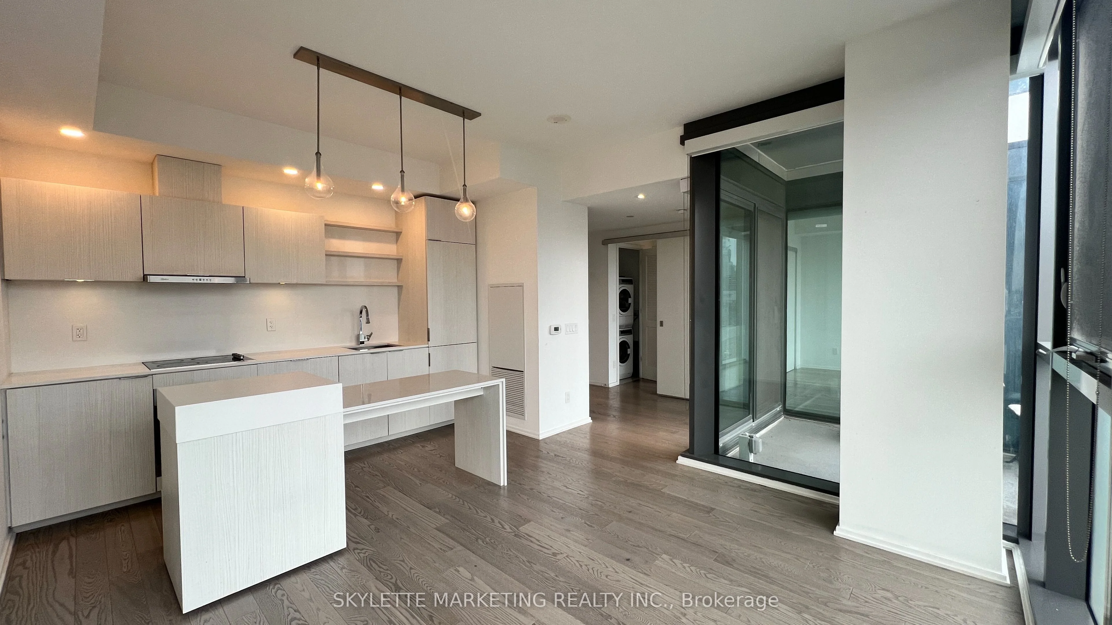 16 Bonnycastle Street E 1203, Toronto C08, On M5a 0c8