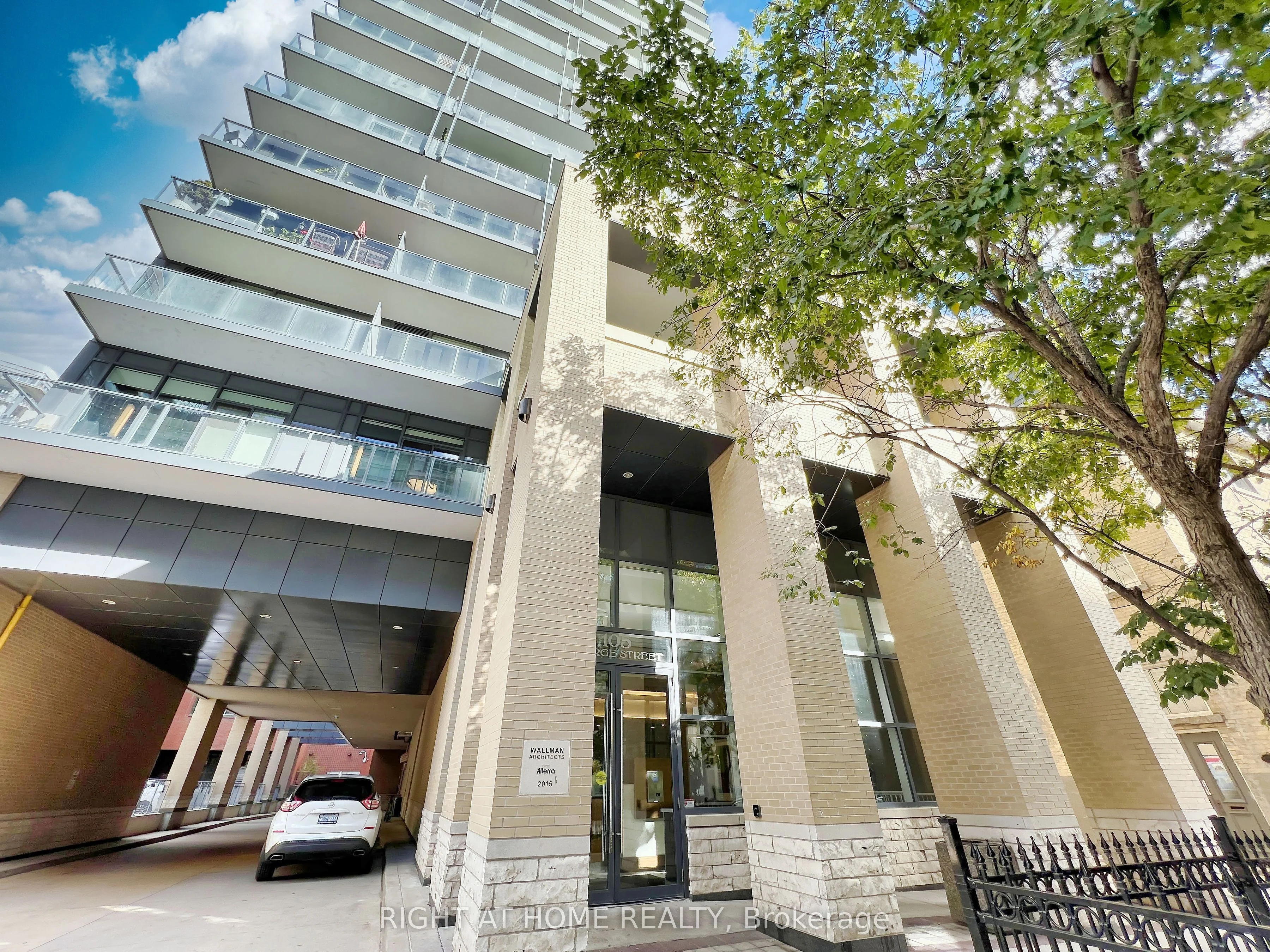 105 George Street W 1808, Toronto C08, ON M5A 0L4