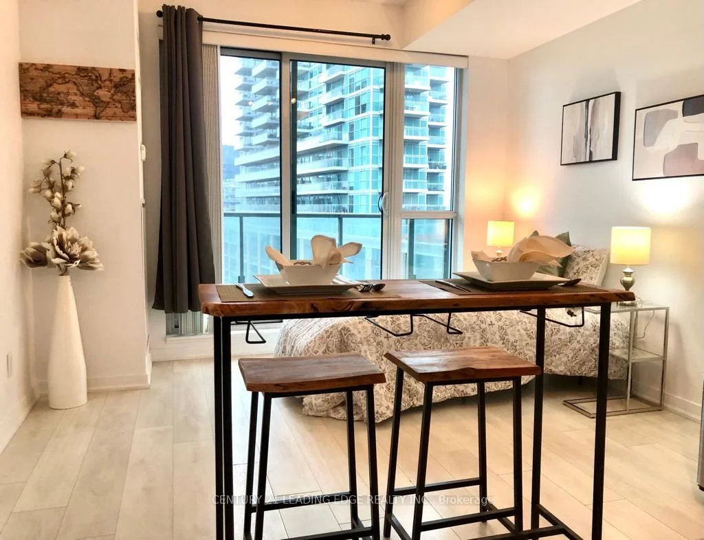 150 East Liberty Street 803, Toronto C01, On M6k 3r5