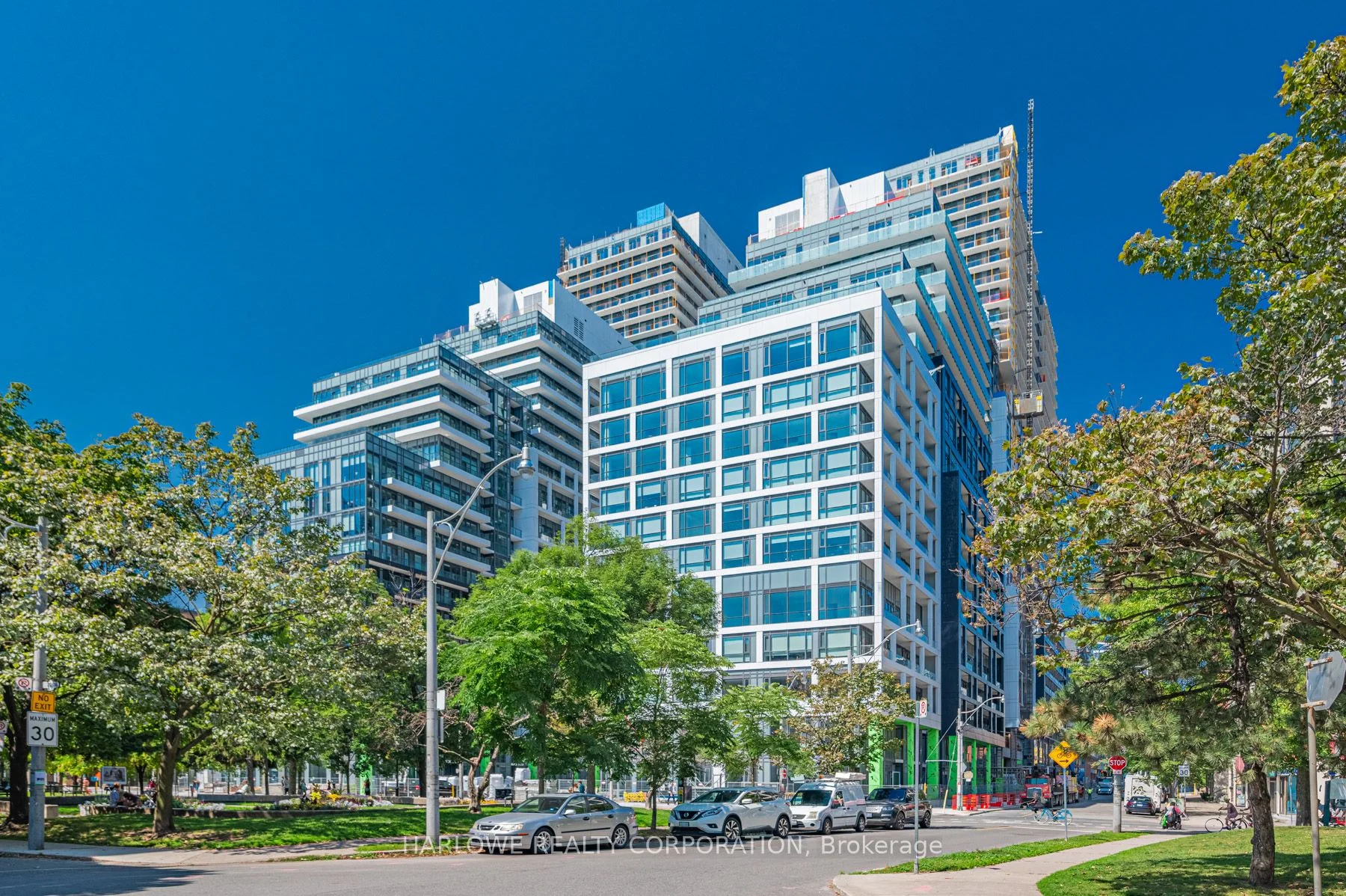 60 Princess Street 516 SE, Toronto C08, ON M5A 2C7