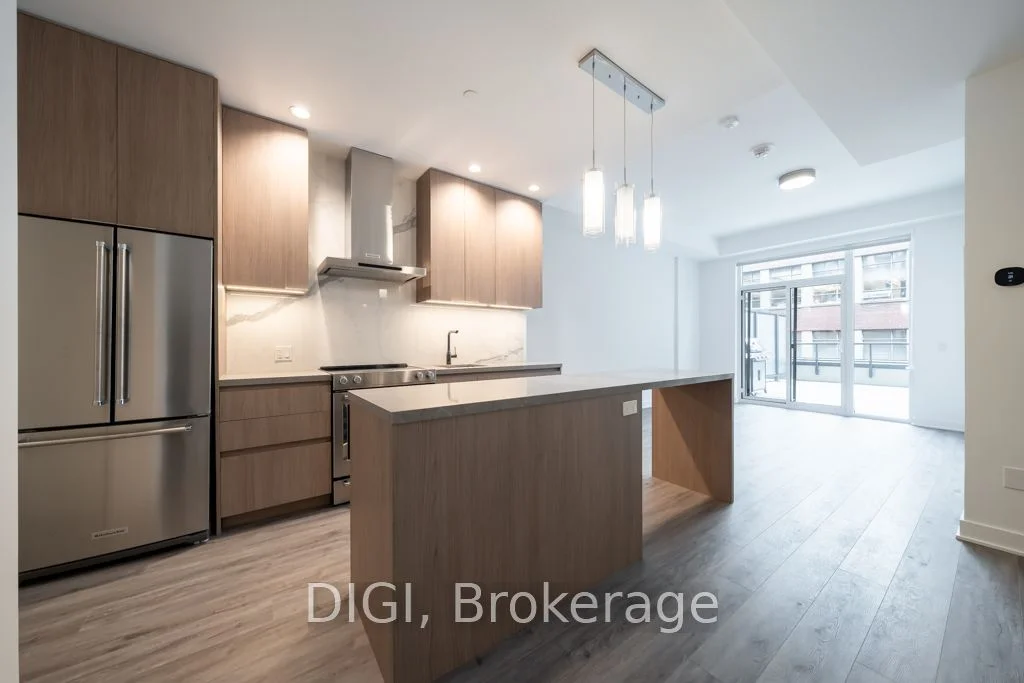 425 Wellington Street W 306, Toronto C01, On M5v 0v3