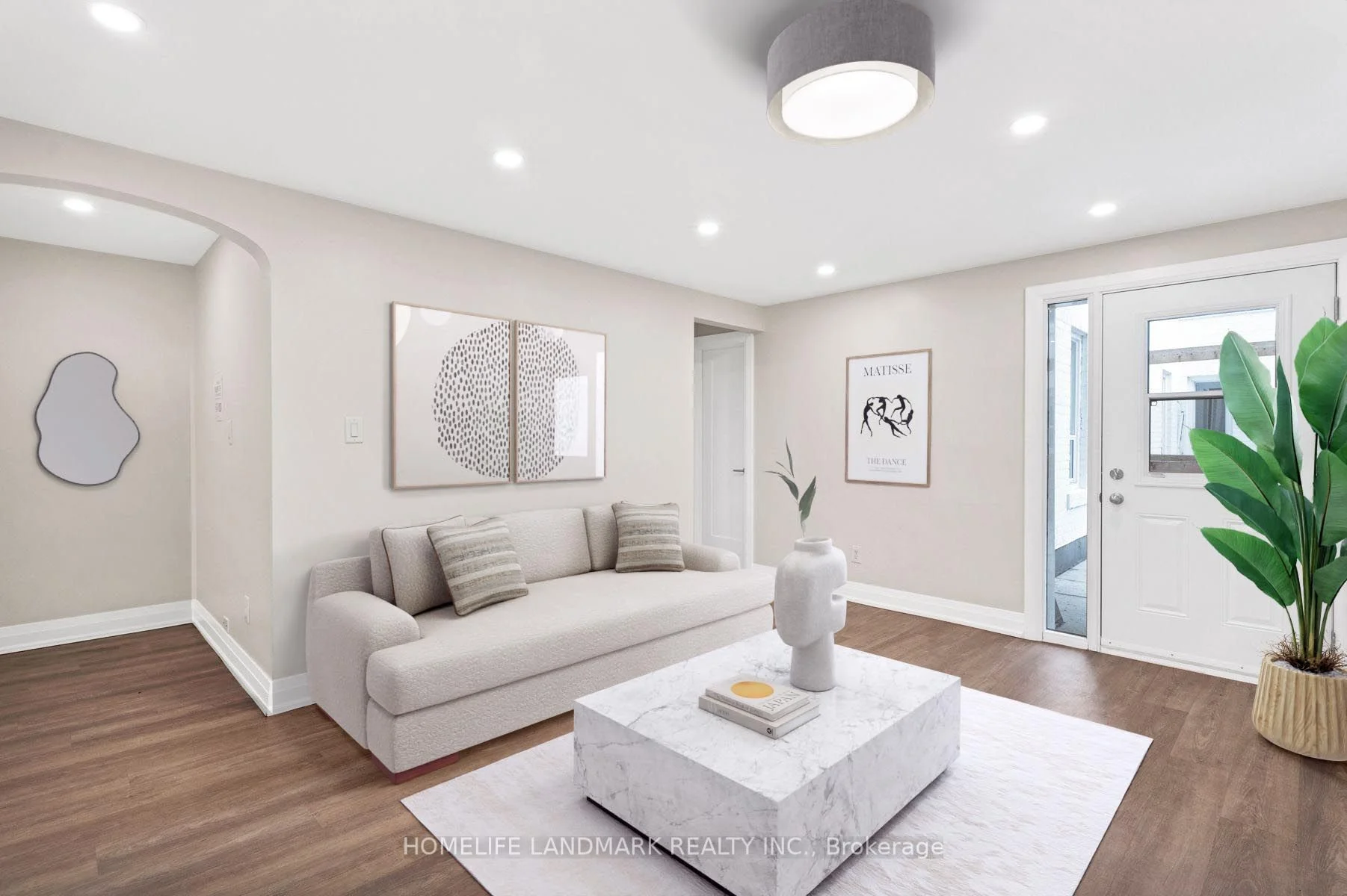701 Eglinton Avenue W 103, Toronto C03, ON M5N 1C6