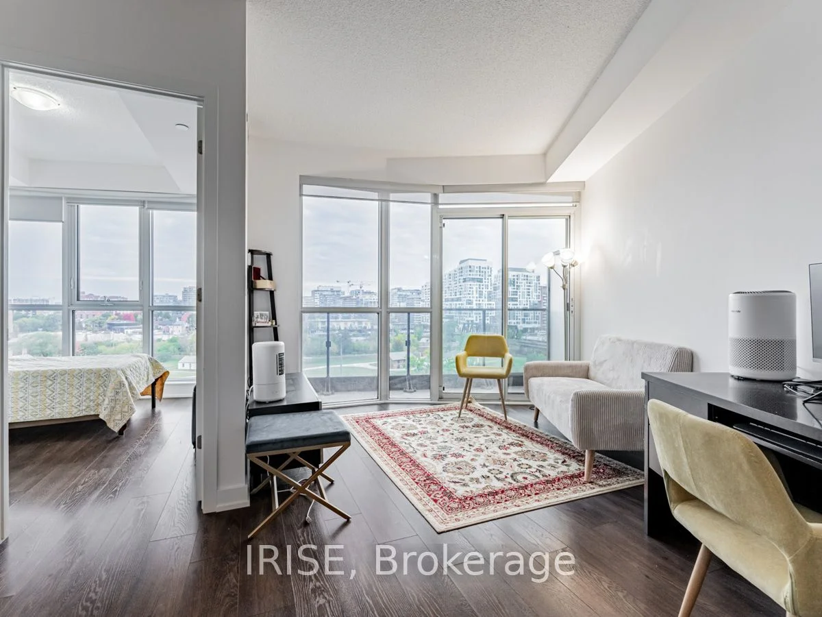 50 Bruyeres Mews 1102, Toronto C01, ON M5V 0H8