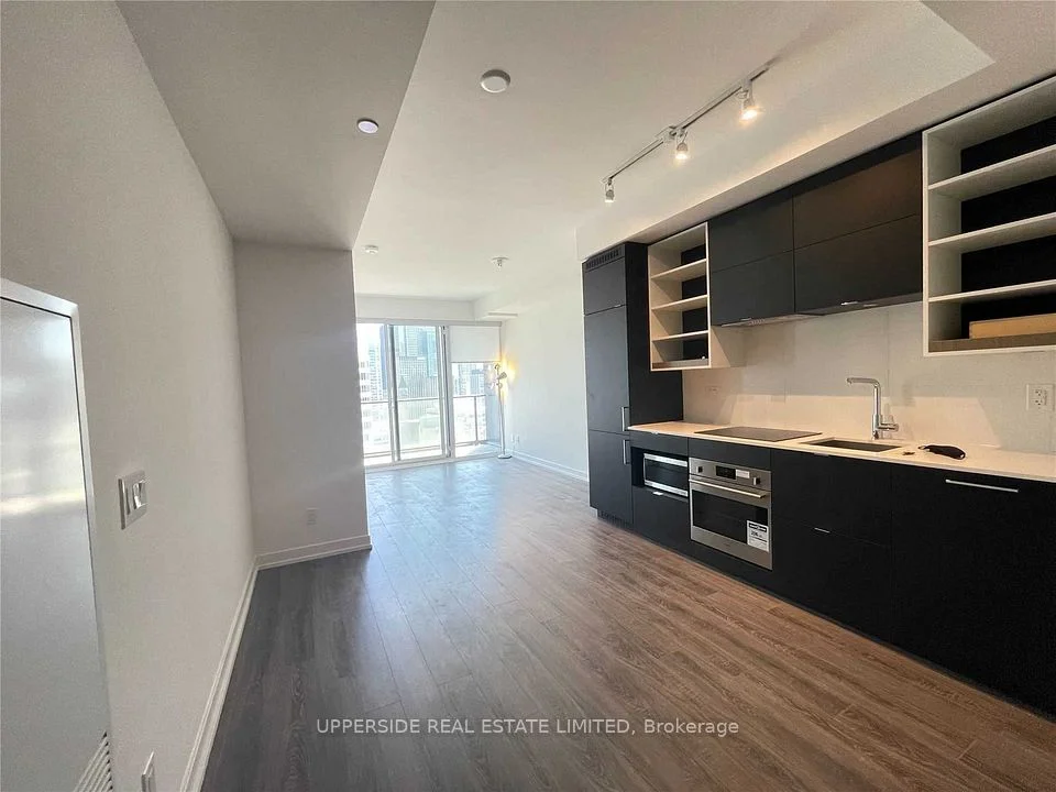 20 Edward Street 1807, Toronto C01, ON M5G 1C9