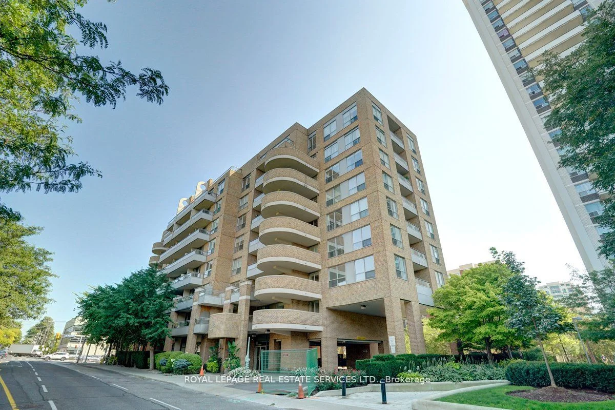 245 Davisville Avenue 407, Toronto C10, ON M4S 3H4