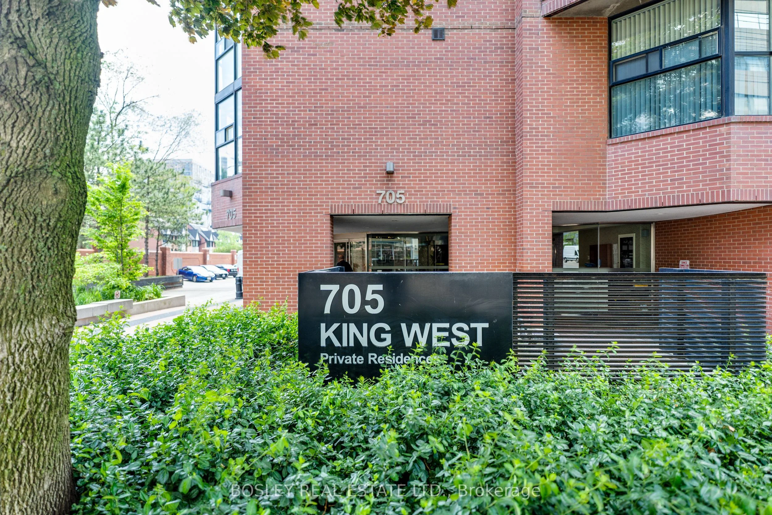 705 King Street W 1403, Toronto C01, ON M5V 2W8