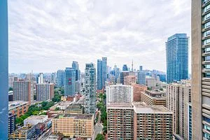 21 Balmuto Street 3103, Toronto C01, ON M4Y 1W4