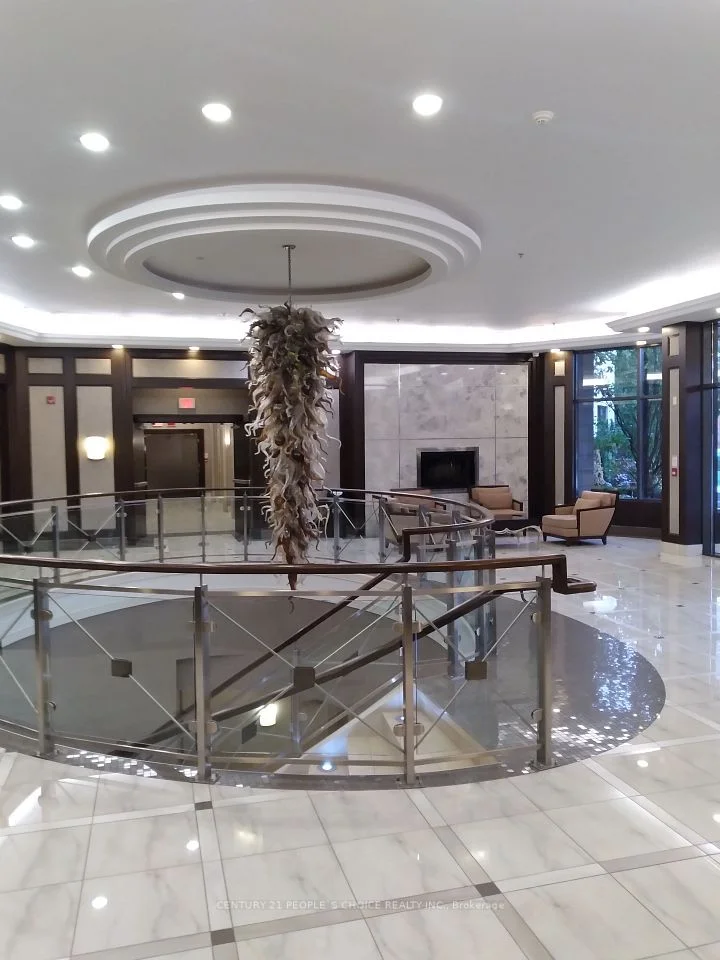 133 Wynford Drive 201, Toronto C13, ON M3C 0J5