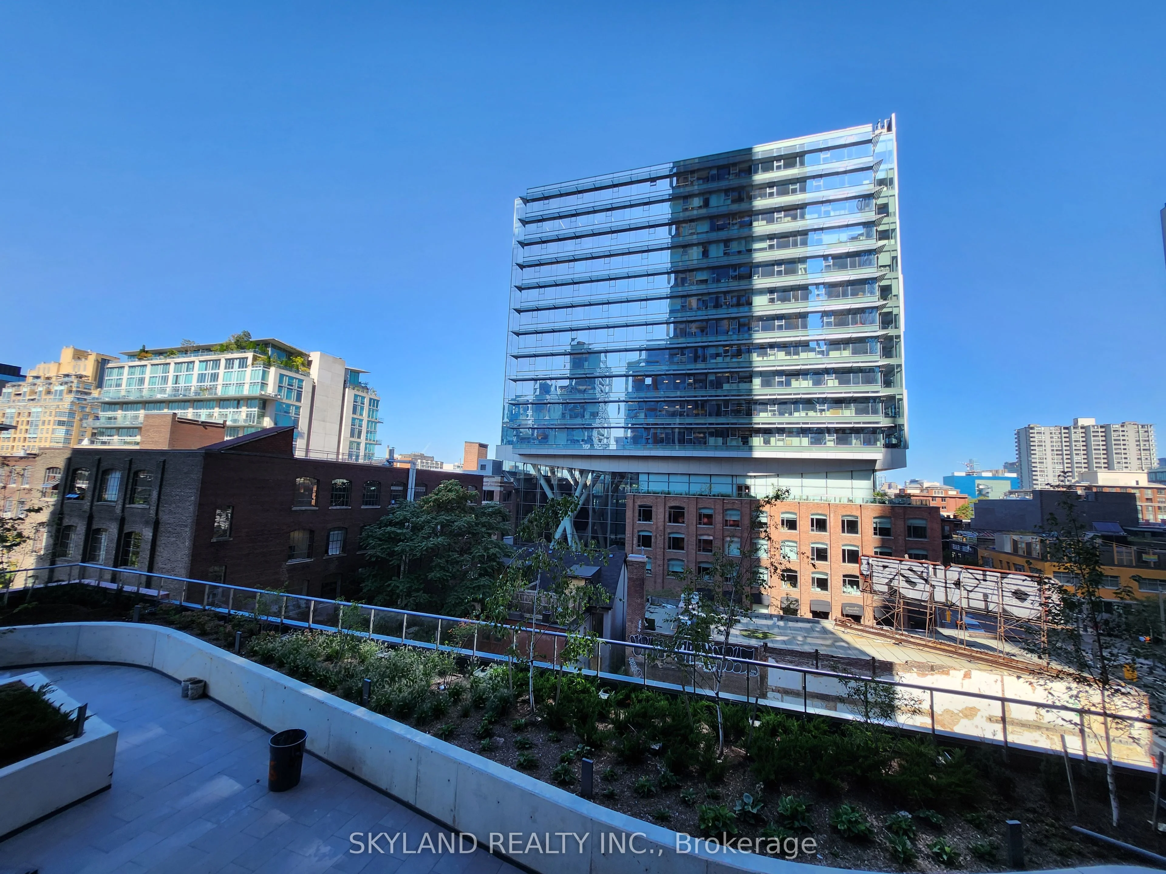 108 Peter Street 528, Toronto C01, ON M5V 0W2