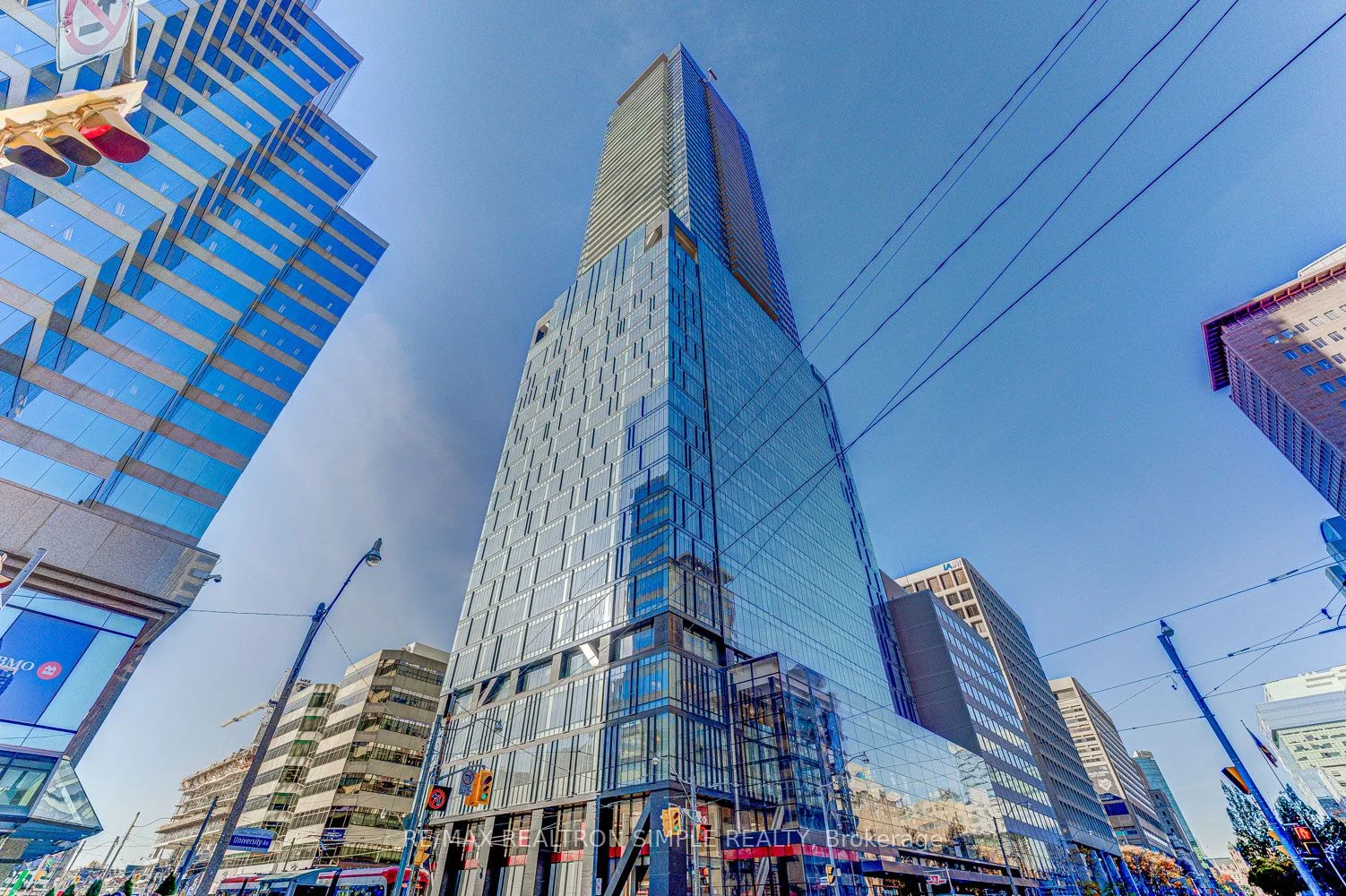 488 University Avenue 2906, Toronto C01, On M5g 0c1