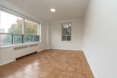 755 Avenue Road 201, Toronto C02, ON M5P 2J9