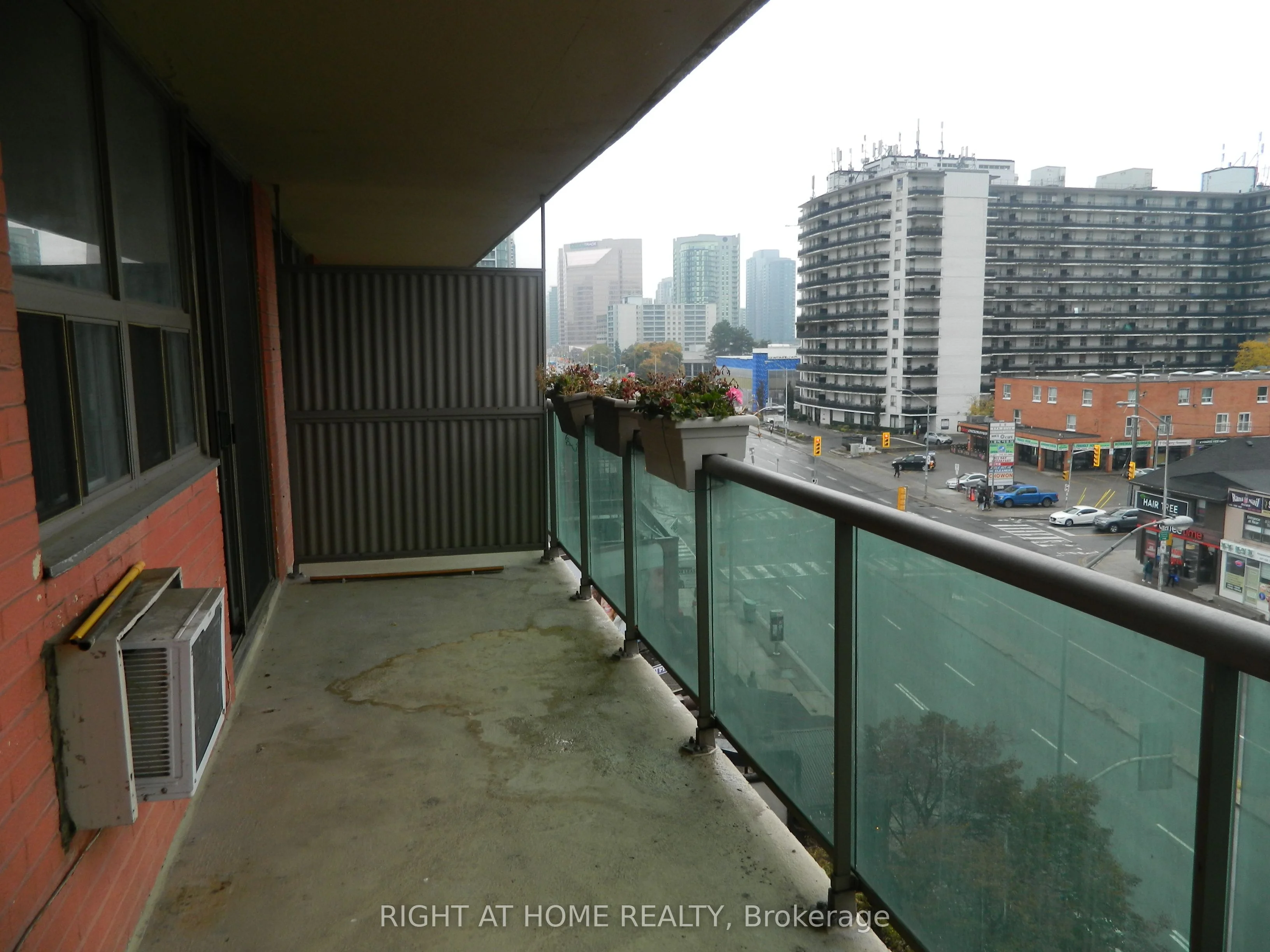 5949 Yonge Street 607, Toronto C14, ON M2M 3V8