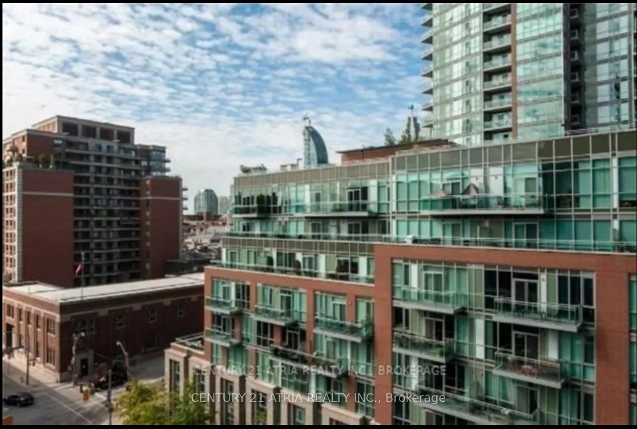 105 George Street 712, Toronto C08, ON M5A 0L4