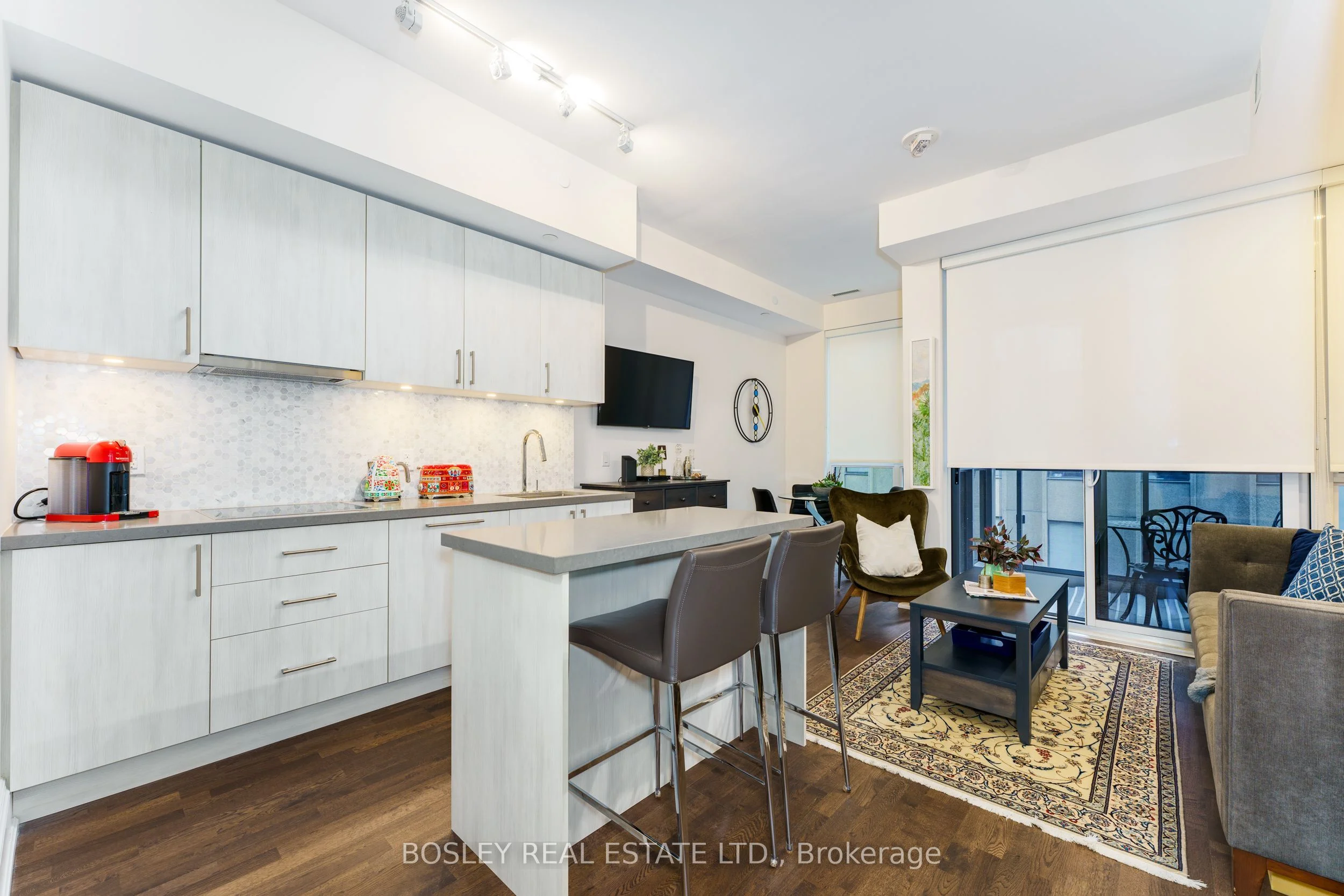 88 Cumberland Street 610, Toronto C02, ON M5R 1B9