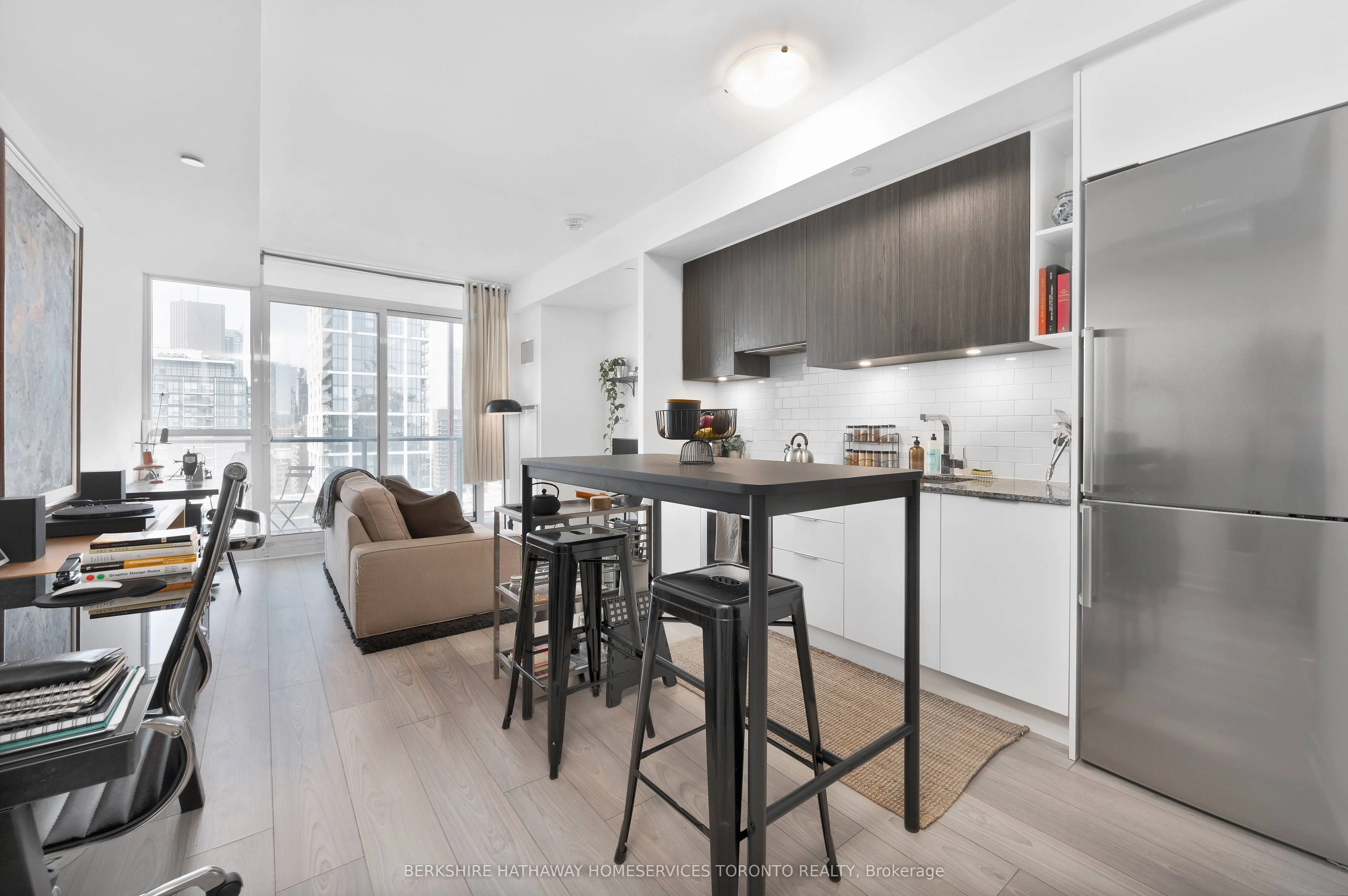 120 Parliament Street 1413, Toronto C08, ON M5A 2Y8