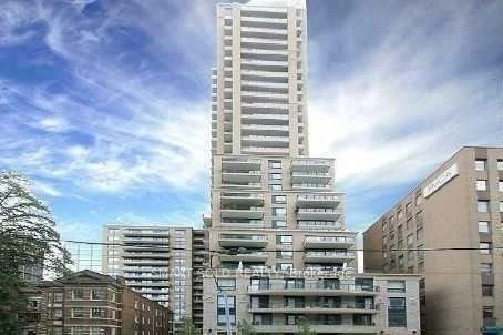 35 Hayden Street 415, Toronto C08, On M4y 3c3