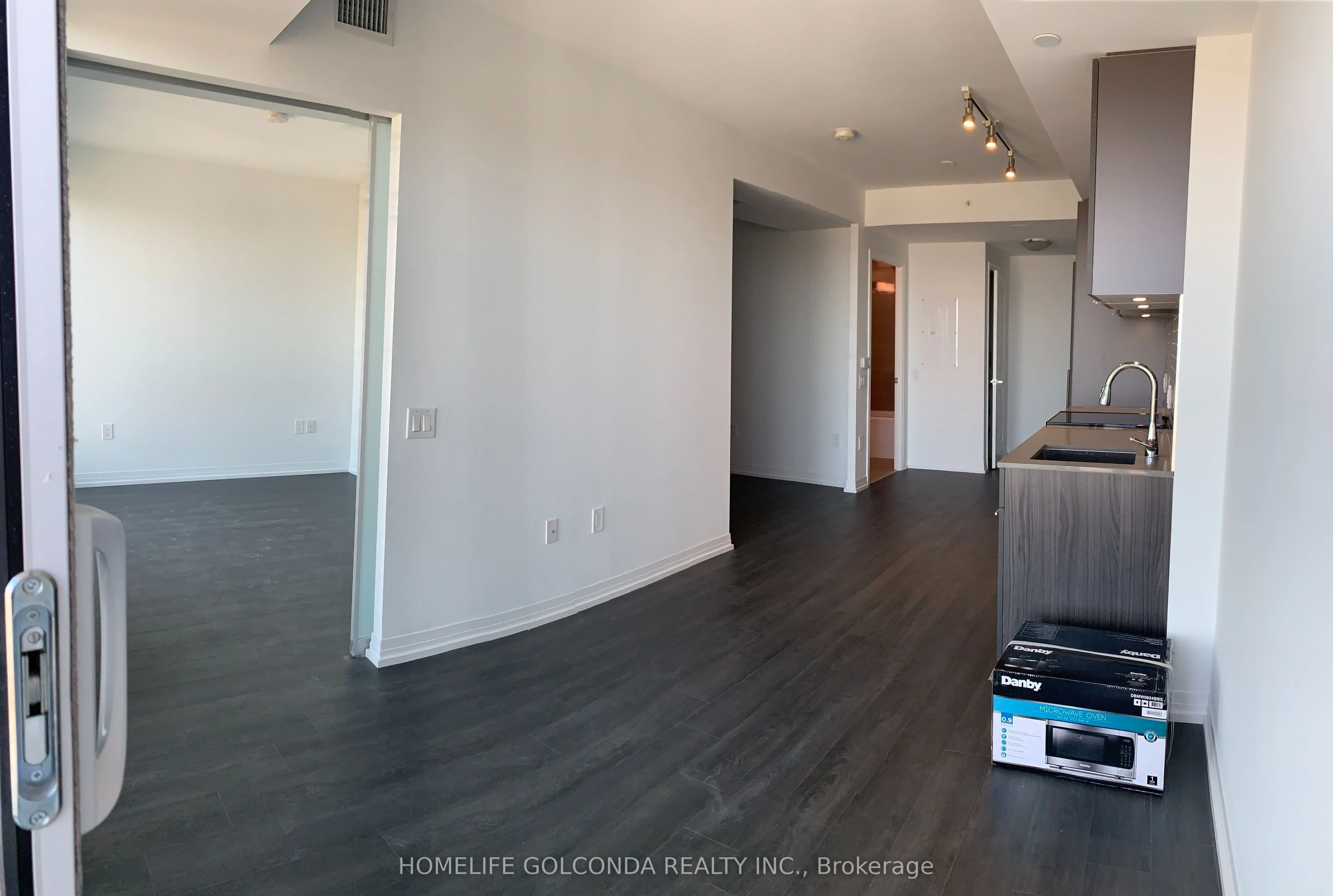 251 Jarvis Street 4115, Toronto C08, ON M5B 0C3