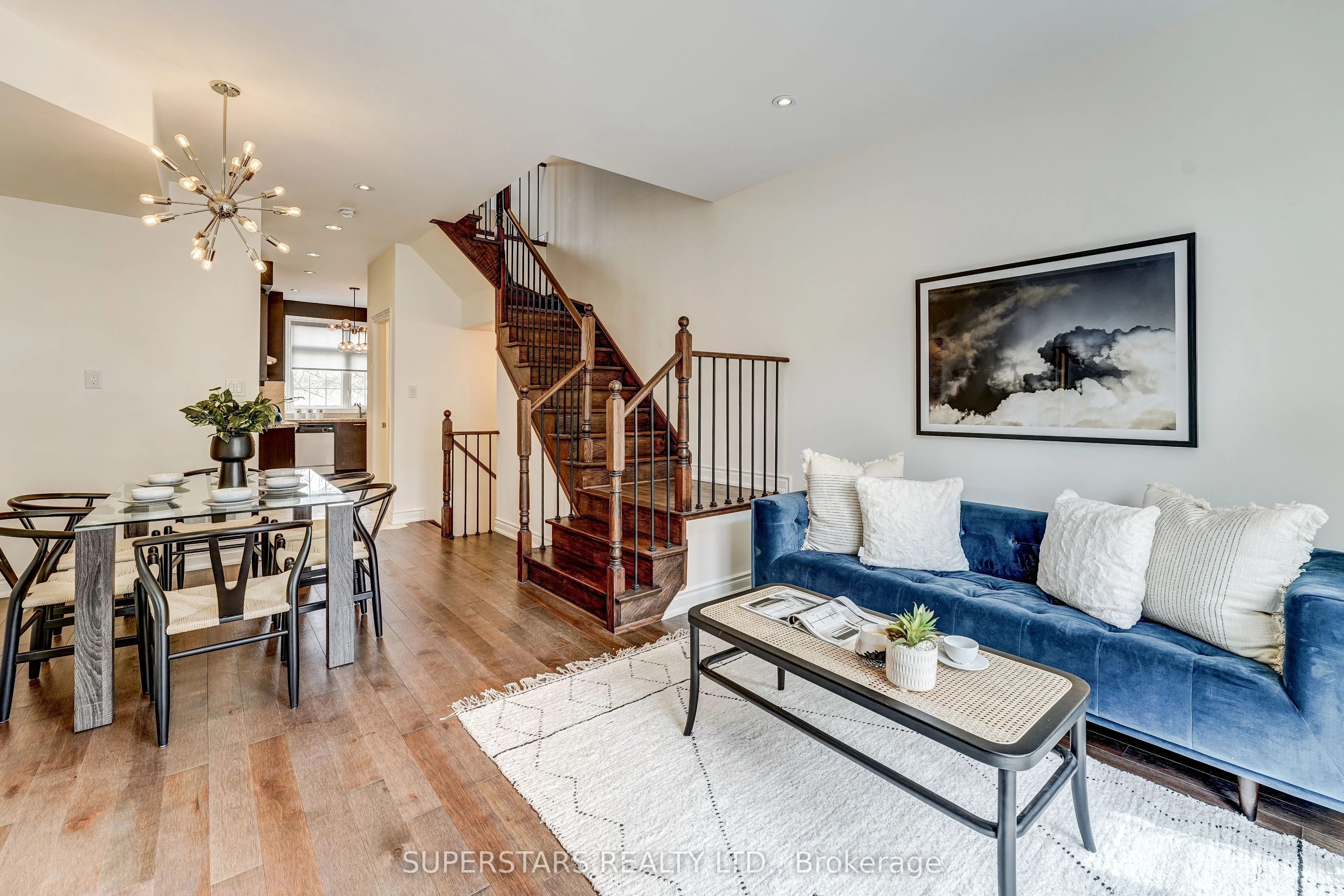 97A Finch Avenue W, Toronto C07, ON M2N 2H6