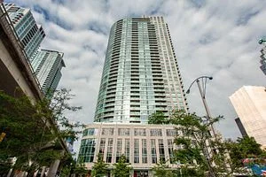 18 Yonge Street 2106, Toronto C01, ON M5E 1Z8