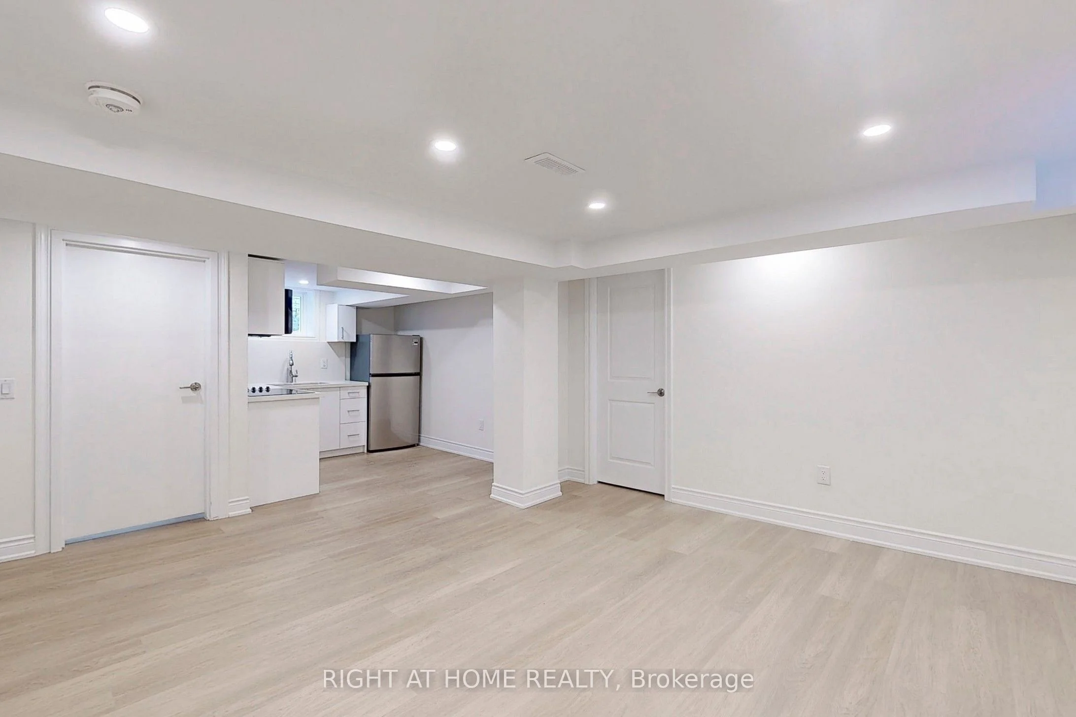 130 Poyntz Avenue BSMT, Toronto C07, ON M2N 1J4