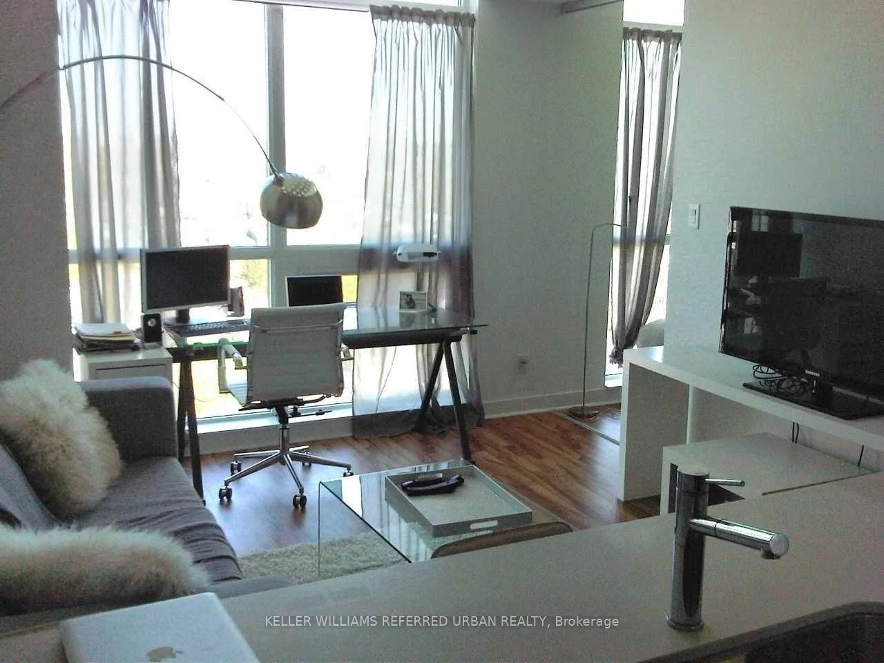 1171 Queen Street W 1403, Toronto C01, ON M6J 0A5