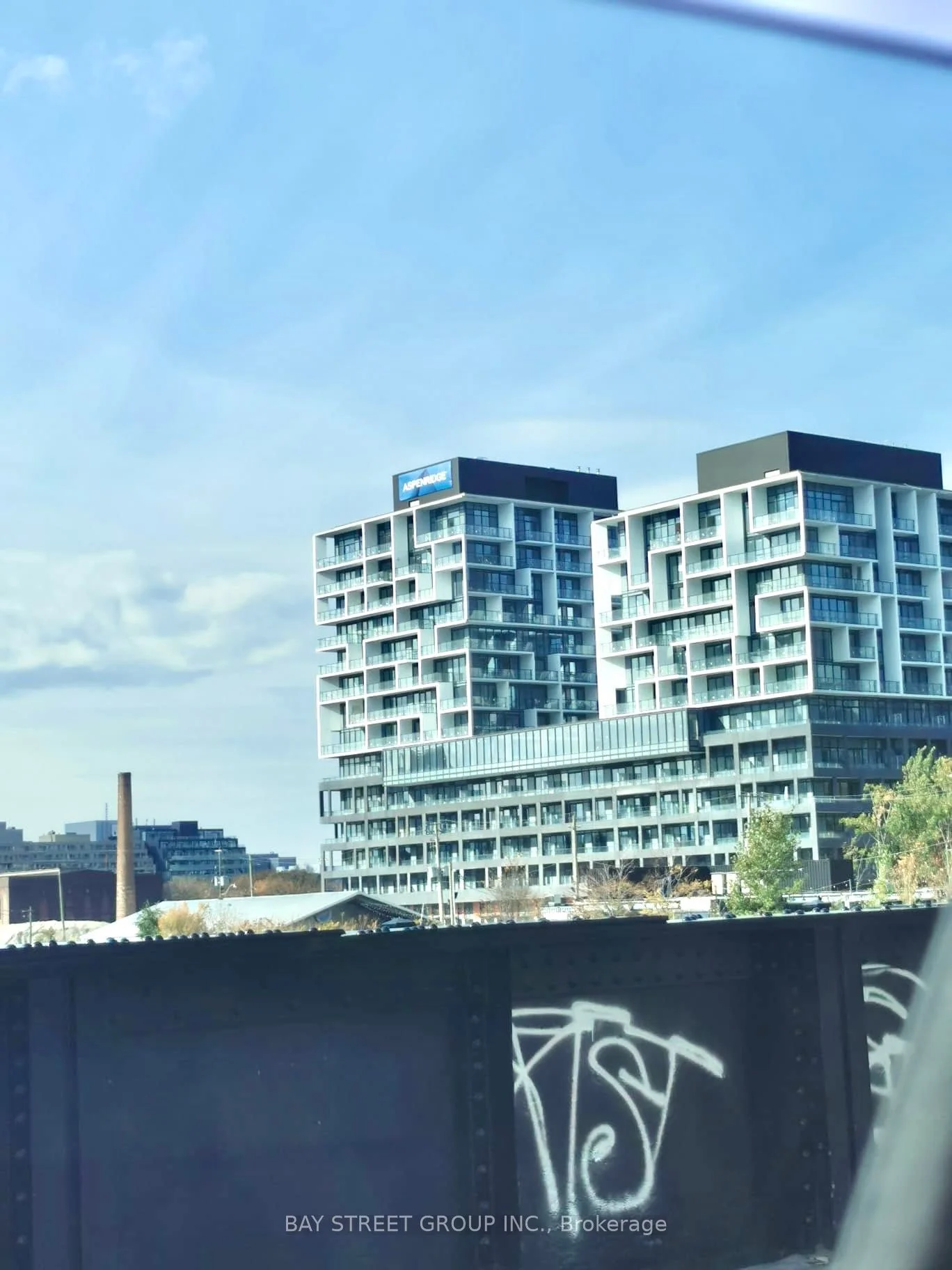 9 Tecumseth Street 1105, Toronto C01, ON M5V 1C3