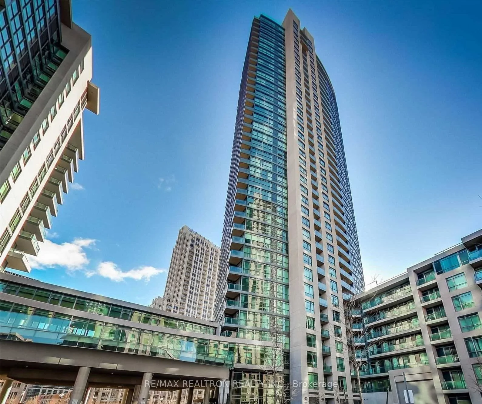 215 Fort York Boulevard 2209, Toronto C01, ON M5V 4A2