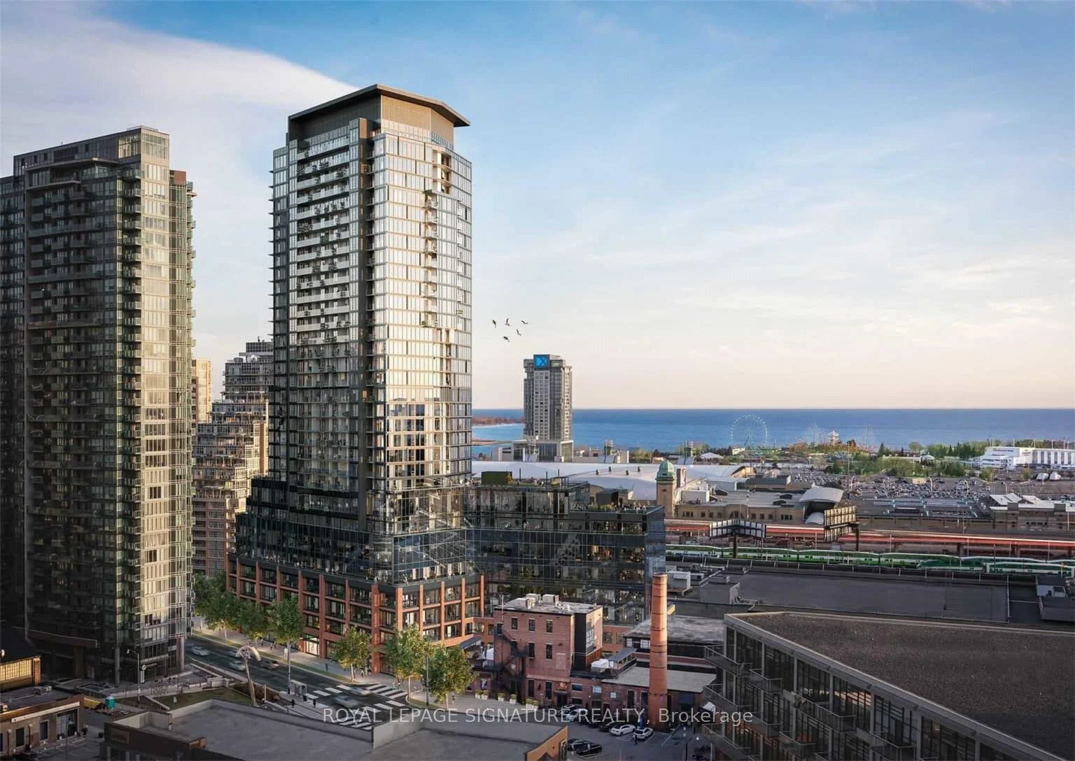 135 East Liberty Street 1011, Toronto C01, ON M6K 0G7