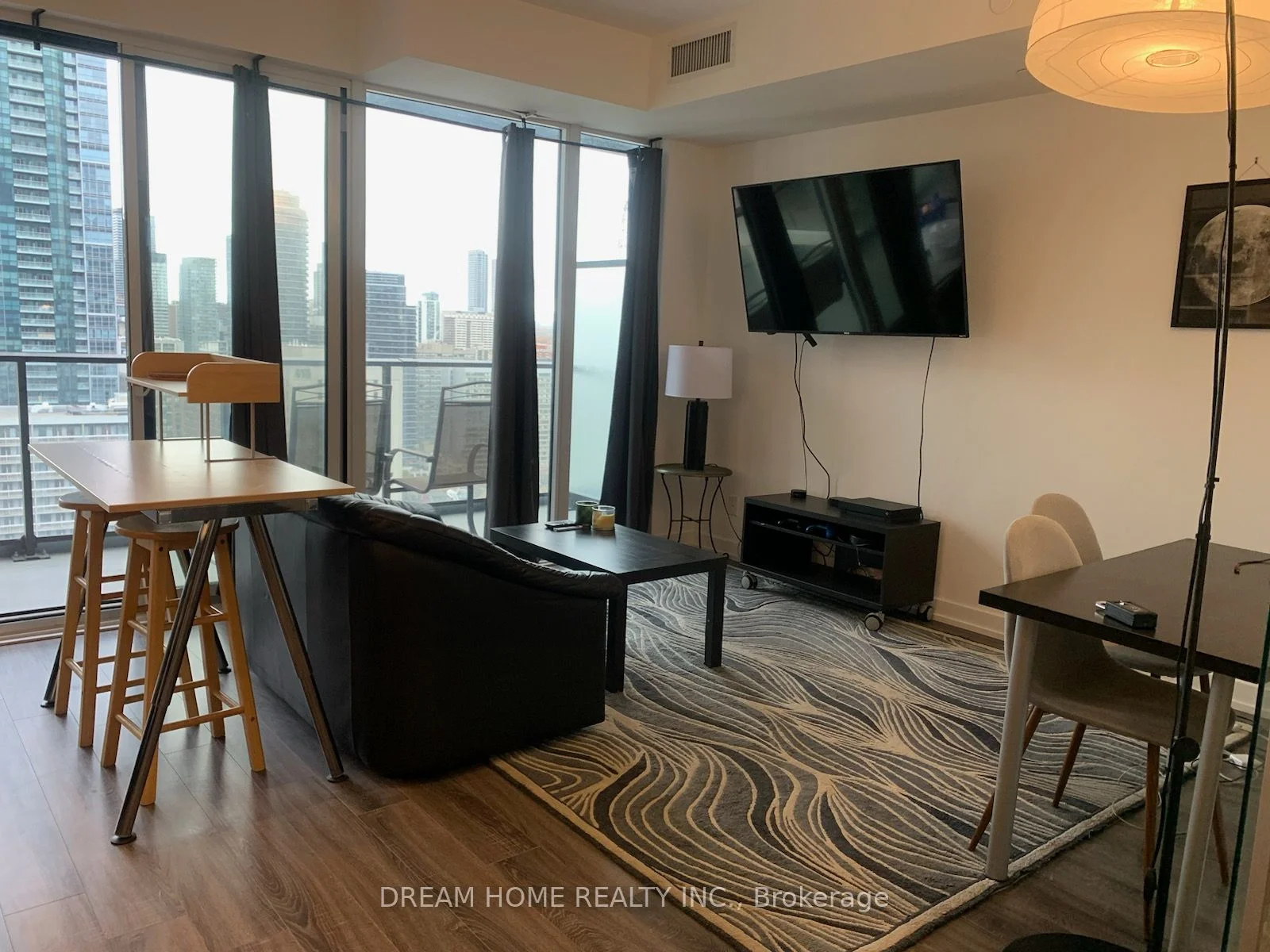 20 Edward Street 2621, Toronto C01, On M5g 0c5