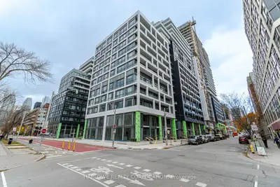 60 Princess Street 110 Se, Toronto C08, On M5a 2c7