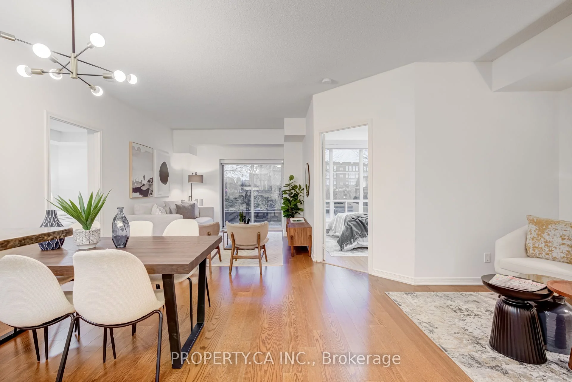 481 Rosewell Avenue 114, Toronto C04, ON M4R 2J1
