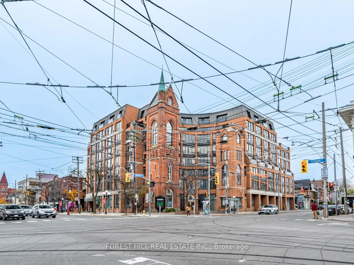 456 College Street 502, Toronto C01, ON M6G 4A3
