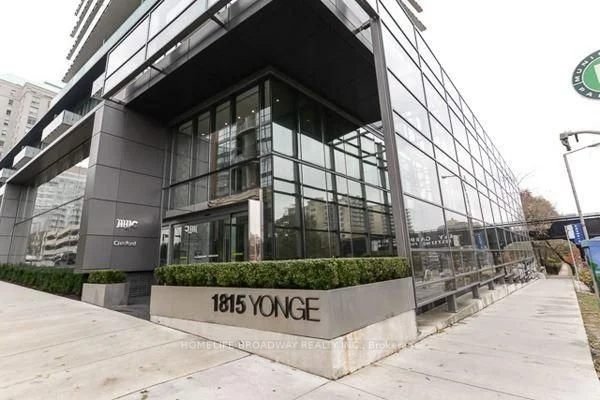 1815 Yonge Street W 2105, Toronto C10, ON M4T 2A4
