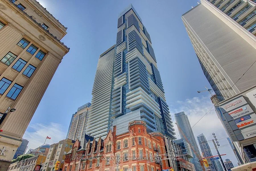 7 Grenville Street 6801, Toronto C01, ON M4Y 1W9