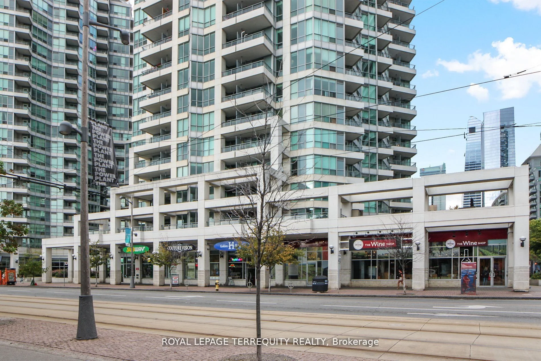 230 Queens Quay W 1616, Toronto C01, On M5j 2y7