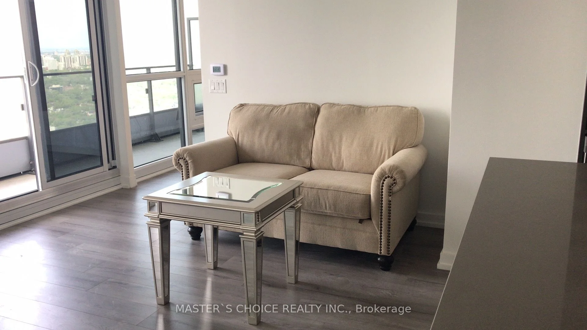 395 Bloor Street E 5203, Toronto C08, ON M4W 1H7
