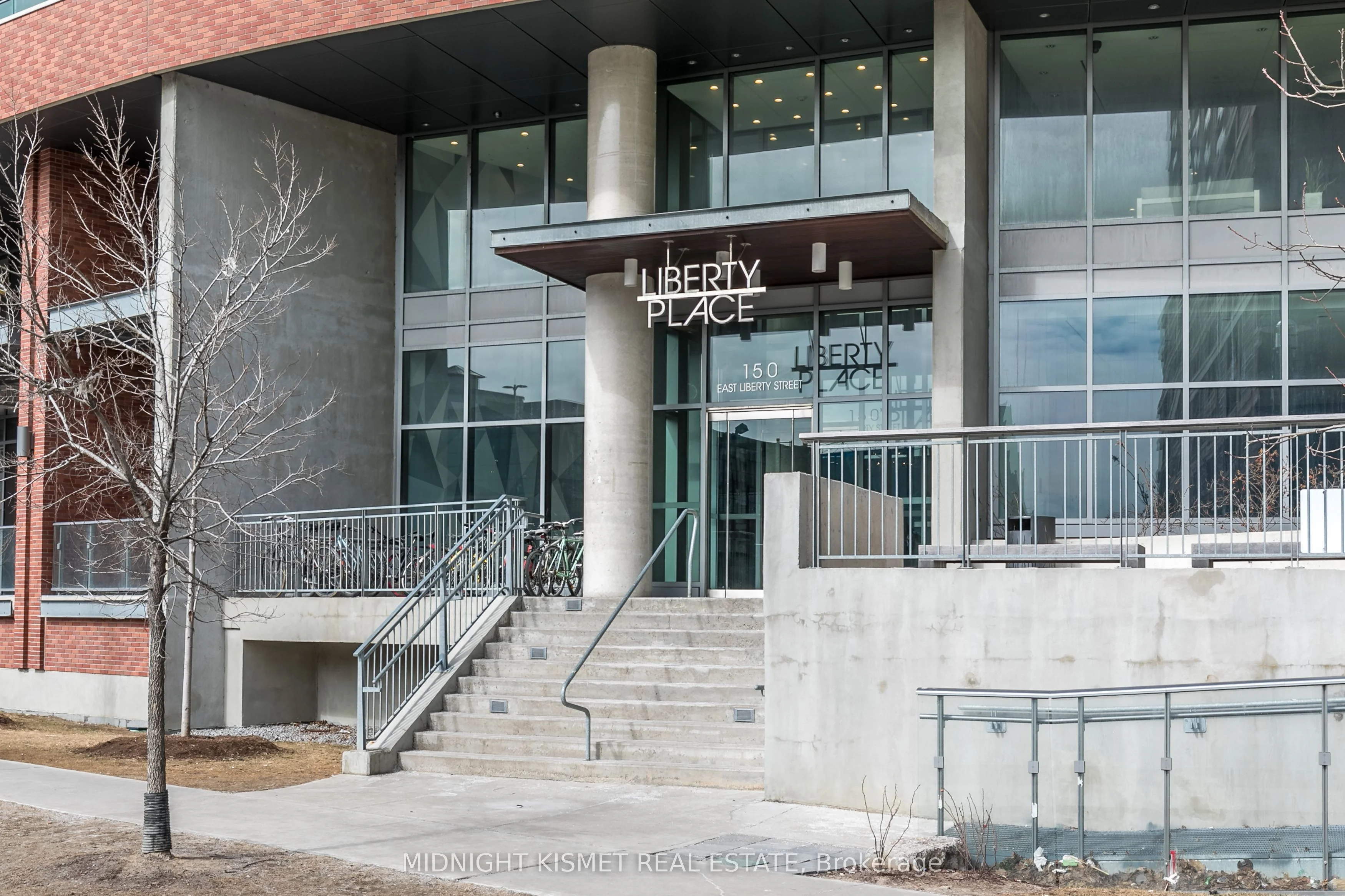 150 East Liberty Street 3016, Toronto C01, ON M6K 3R5